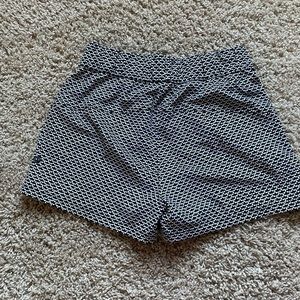 Lululemon size 4 shorts. 3 in inseam.